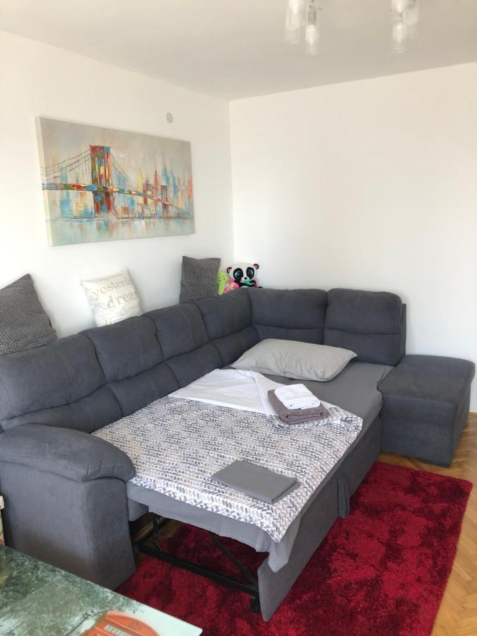 Danijela Apartamento Rijeka Exterior foto