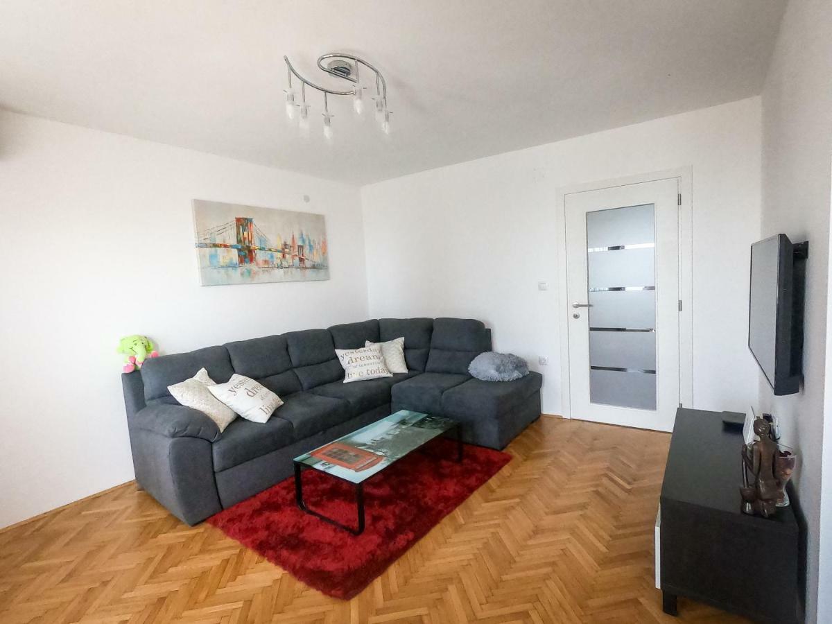 Danijela Apartamento Rijeka Exterior foto